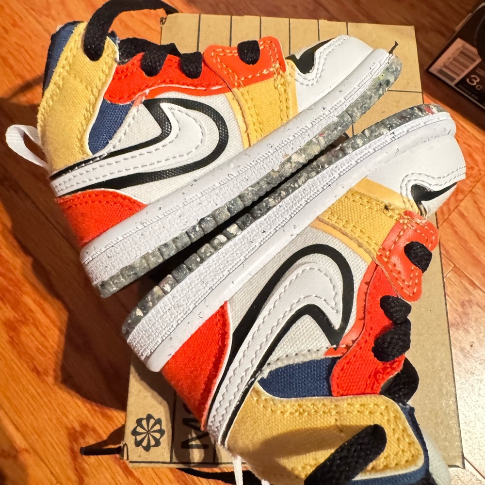 Jordan Mid SE TD Multicolor Sneakers